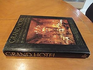 Seller image for Grand Hotel: The Golden Age of Palace Hotels an Architectural and Social History (English and French Edition) for sale by Arroyo Seco Books, Pasadena, Member IOBA