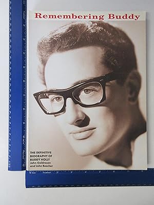 Image du vendeur pour Remembering Buddy : The Definitive Biography of Buddy Holly mis en vente par Coas Books