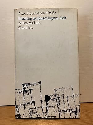 Imagen del vendedor de Flchtig aufgeschlagnes Zelt. Ausgewhlte Gedichte. Auswahl und Nachwort von Bernd Jentzsch. a la venta por Buchhandlung Neues Leben