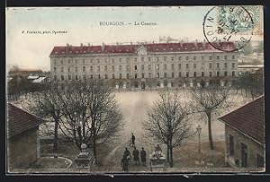 Ansichtskarte Bourgoin, La Caserne, Blick auf die Kaserne
