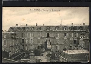 Carte postale Niort, La Gendarmerie