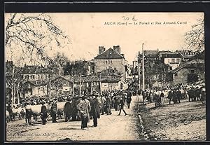 Carte postale Auch, Le Foirail et Rue Armand-Carrel