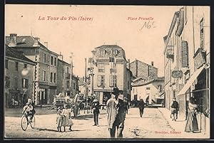Carte postale La Tour du Pin, Place Prunelle