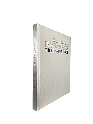 Imagen del vendedor de Christo and Jeanne-Claude: Remembering the Running Fence a la venta por Archives Fine Books (ANZAAB, ILAB)
