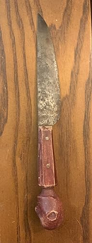 Ojibwa Handmade Knife Hand Forged with Carved Algonquin Effigy Head