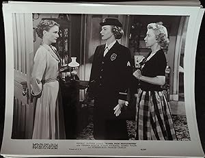 Image du vendeur pour Women From Headquarters Lot of Ten 8 X 10 Stills 1950 Virginia Huston Lot B mis en vente par AcornBooksNH