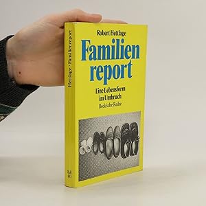 Bild des Verkufers fr Familienreport zum Verkauf von Bookbot