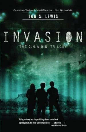 Bild des Verkufers fr Invasion tpc: 1 (A C.H.A.O.S. Novel, 1) zum Verkauf von WeBuyBooks