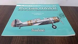 Image du vendeur pour Curtiss Hawk: Del P-36 Al P-40 (El Avion Y Sus Colores 3/1) mis en vente par BoundlessBookstore