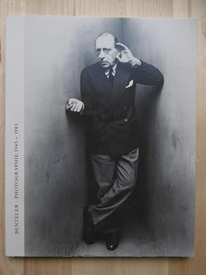 Seller image for Photographie von 1945 bis 1985. (Hrsg.: Musuem fr Kunst und Gewerbe Hamburg) for sale by Antiquariat Steinwedel