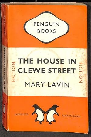 Imagen del vendedor de THE HOUSE IN CLEWE STREET a la venta por WeBuyBooks 2