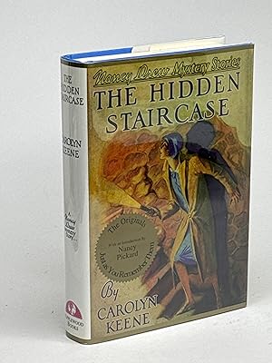 Seller image for THE HIDDEN STAIRCASE: Nancy Drew Mystery Stories 2. for sale by Bookfever, IOBA  (Volk & Iiams)