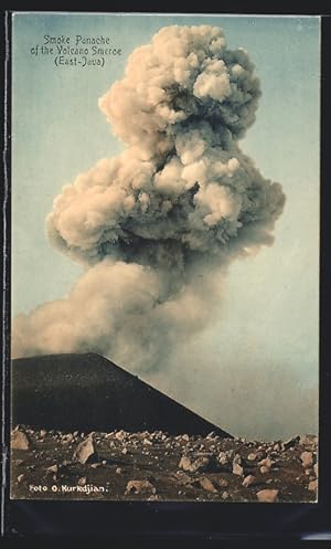 Ansichtskarte East-Java, Smoke Panache of the Volcano Smeroe, Rauchsäule über Vulkan