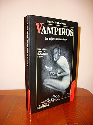 Imagen del vendedor de VAMPIROS. LOS MEJORES RELATOS DE TERROR (ROBIN BOOK) a la venta por Libropesa