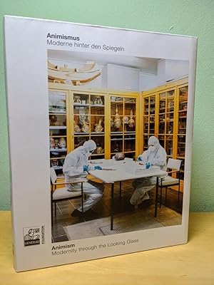 Bild des Verkufers fr Animismus - Moderne hinter den Spiegeln : [16. September 2011 - 29. Januar 2012, Generali Foundation, Wien ; Werke von Agentur .] = Animism - modernity through the looking glass. zum Verkauf von Antiquariat Thomas Haker GmbH & Co. KG