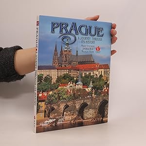 Image du vendeur pour Prague: A Journey Through Its History mis en vente par Bookbot