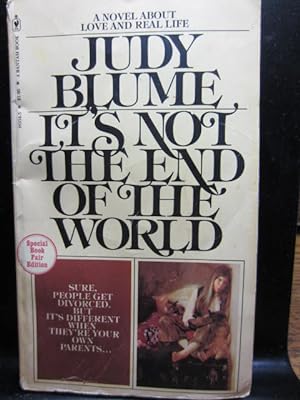 Bild des Verkufers fr IT'S NOT THE END OF THE WORLD zum Verkauf von The Book Abyss