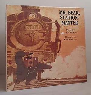 Bild des Verkufers fr Mr. Bear Station-Master zum Verkauf von Mad Hatter Books