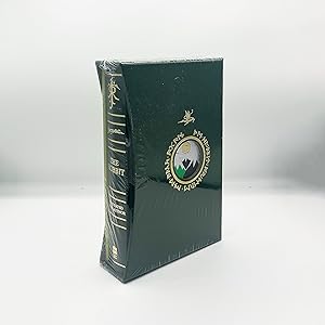 Seller image for The Hobbit (Illustrated De Luxe Edition) for sale by Hardy's Books