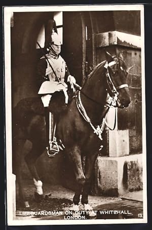 Postcard London, Lifeguardsman on Duty at Whitehall