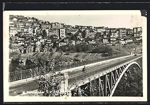 Ansichtskarte Weliko Tarnowo, Ortsansicht über eine Brücke