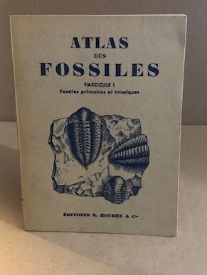 Seller image for Atlas des fossiles . tome 1 : fossiles primaires et triasiques for sale by librairie philippe arnaiz