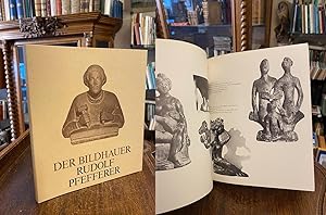 Der Bildhauer Rudolf Pfefferer.