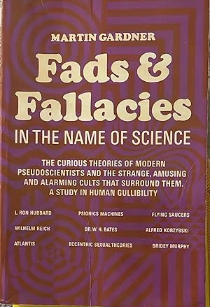 Image du vendeur pour Fads and Fallacies in the name of science mis en vente par librisaggi