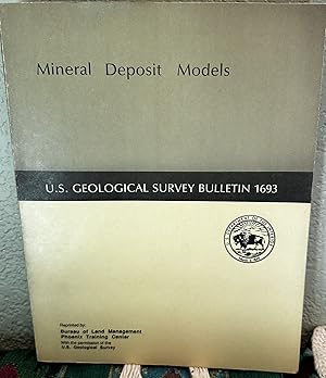 Immagine del venditore per Mineral Deposit Models venduto da Crossroads Books