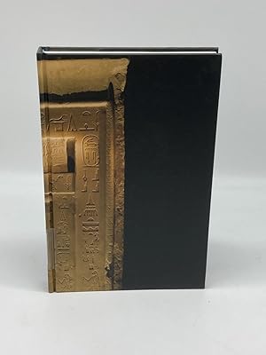 Immagine del venditore per Ancient Egyptian Hieroglyphs A Practical Guide - a Step-By-Step Approach to Learning Ancient Egyptian Hieroglyphs venduto da True Oak Books