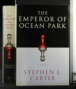 Seller image for THE EMPEROR OF OCEAN PARK for sale by Cartarum