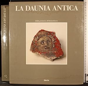 Seller image for La Daunia antica for sale by Cartarum