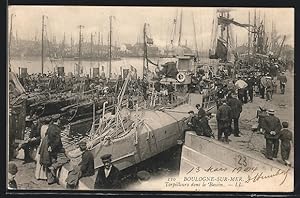 Carte postale Boulogne-sur-Mer, Torpilleurs dans le Bassin