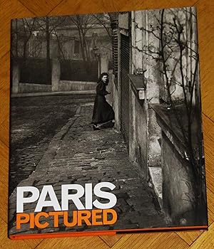 Image du vendeur pour Paris Pictured mis en vente par Makovski Books