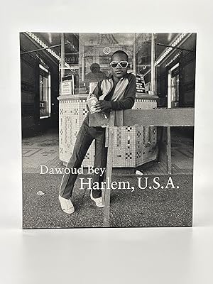 Imagen del vendedor de Harlem, U.S.A. a la venta por Riverrun Books & Manuscripts, ABAA