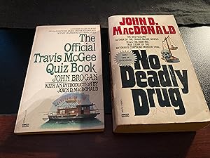 The Official Travis McGee Quiz Book, UNREAD, Almost NEW, First Edition, ** FREE BOOK WITH PURCHAS...