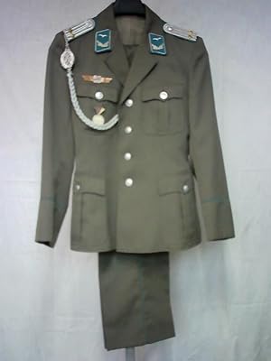 NVA-Luftstreitkräfte, Uniform eines Oberstleutnants, Jacke mit Schulterklappen, Kragenspiegel, Sc...