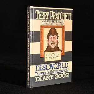 Bild des Verkufers fr Discworld Thieves' Guild Yearbook & Diary 2002 zum Verkauf von Rooke Books PBFA