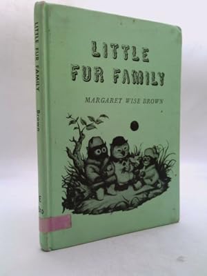 Bild des Verkufers fr Little Fur Family - A Book Bound in Imitation Fur for Children Ages 2-6 zum Verkauf von ThriftBooksVintage