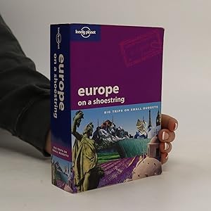 Imagen del vendedor de Europe on a shoestring a la venta por Bookbot