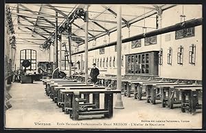 Carte postale Vierzon, Ecole Nationale Professionnelle Henri Brisson, L`Atelier de Menuiserie