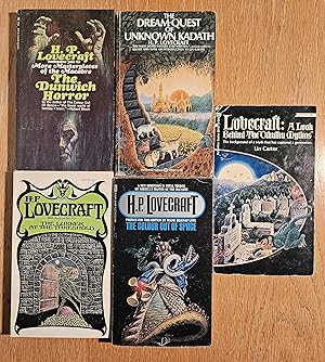 Image du vendeur pour Group of 5: The Dunwich Horror / The Dream-Quest of Unknown Kadath / The Lurker at the Threshold / The Colour Out of Space / Lovecraft: A Look Behind the "Cthulhu Mythos" mis en vente par SF & F Books