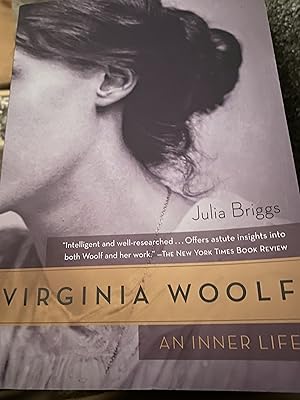 Image du vendeur pour Virginia Woolf: An Inner Life mis en vente par Frabjoy Books