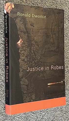 Image du vendeur pour Justice in Robes mis en vente par DogStar Books