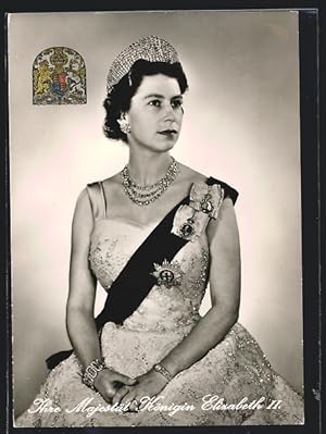 Photo Postcard Portrait Königin Elisabeth II. von England mit Krone, Orden, Wappen