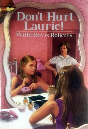 Imagen del vendedor de Don't Hurt Laurie! a la venta por Kayleighbug Books, IOBA