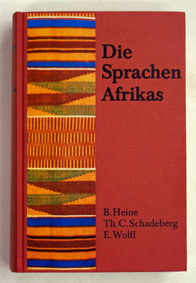 Imagen del vendedor de Die Sprachen Afrikas. . Mit zahlreichen Karten und Tabellen. a la venta por antiquariat peter petrej - Bibliopolium AG