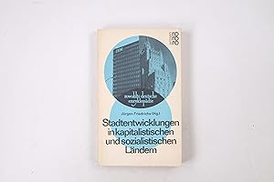 Seller image for STADTENTWICKLUNGEN IN KAPITALISTISCHEN UND SOZIALISTISCHEN LNDERN. for sale by Butterfly Books GmbH & Co. KG