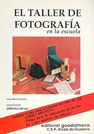 Image du vendeur pour Made in Spain: 101 iconos del diseno espanol/ 101 Icons Of The Spanish Design mis en vente par WeBuyBooks 2