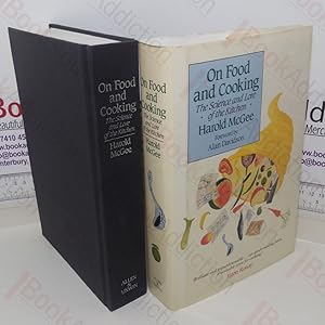 Imagen del vendedor de On Food and Cooking: An Encyclopedia of Kitchen Science, History and Culture a la venta por BookAddiction (ibooknet member)